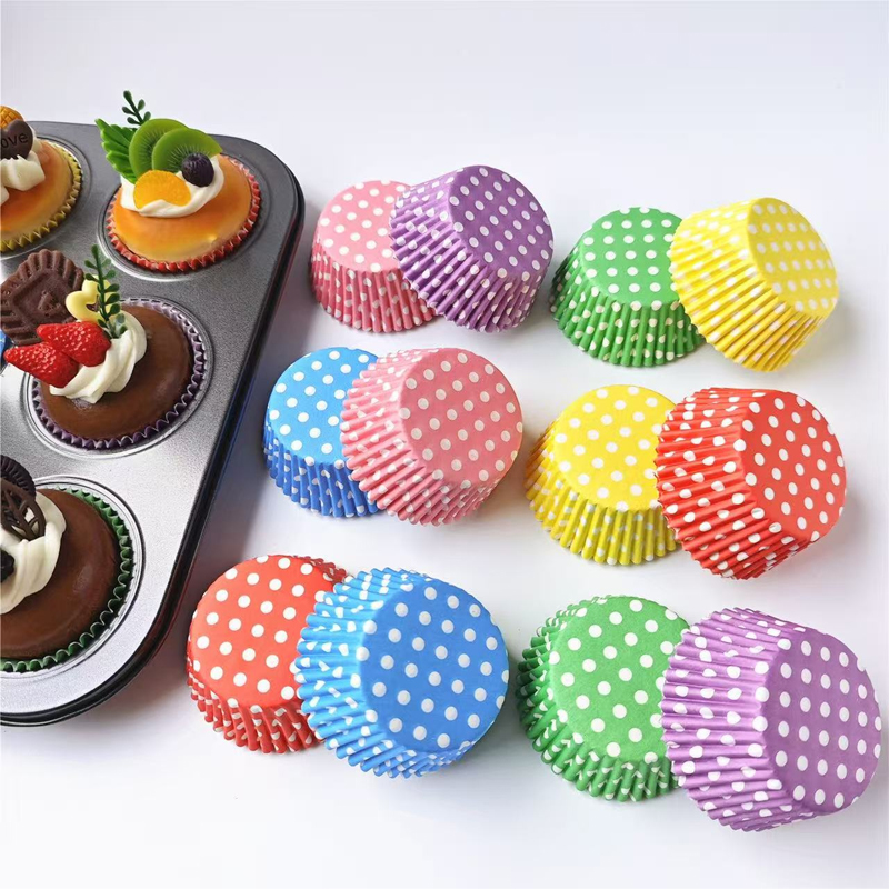 Kitchen Paper For Baking - 100 Stück gepunktete Kuchenpapierformen, ölbeständige Backförmchen,